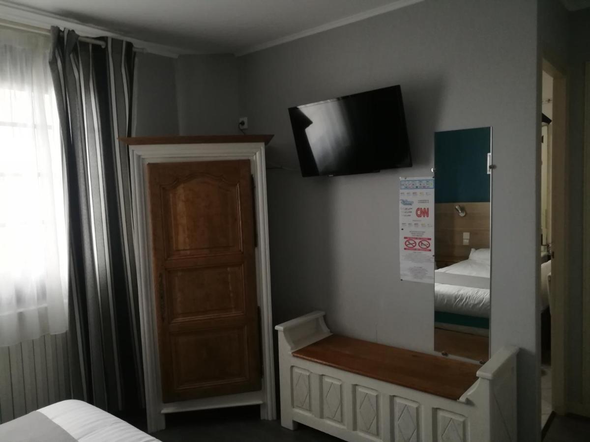 Contact Hotel Du Relais Thouars Bagian luar foto